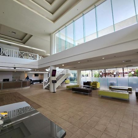 Cairns Luxury Seafront Apartment Экстерьер фото