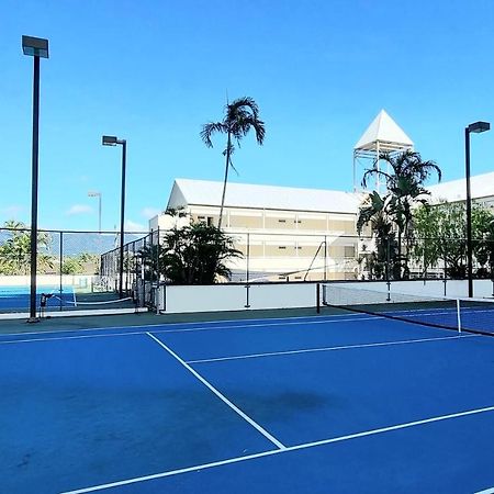 Cairns Luxury Seafront Apartment Экстерьер фото